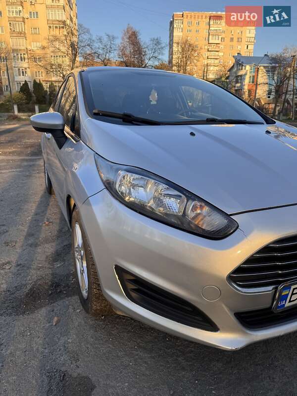 Седан Ford Fiesta 2018 в Тернополе фото 2 Седан Ford Fiesta 2018 в Тернополе