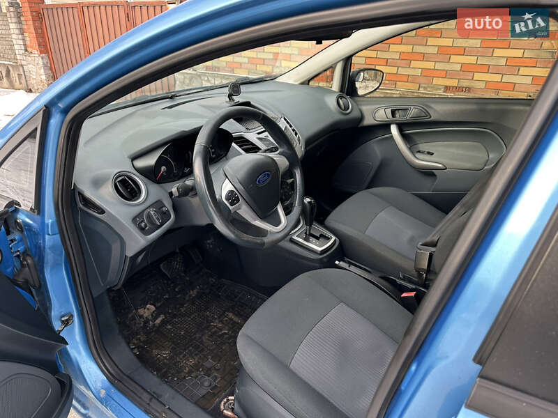 Хэтчбек Ford Fiesta 2011 в Кременчуге
