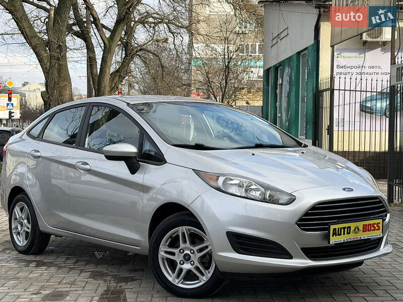 Седан Ford Fiesta 2017 в Миколаєві