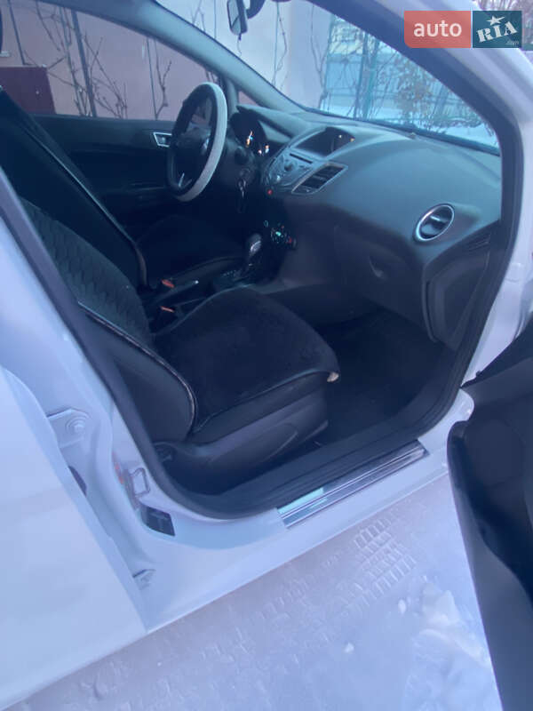 Хэтчбек Ford Fiesta 2014 в Ставище фото 7 Хэтчбек Ford Fiesta 2014 в Ставище