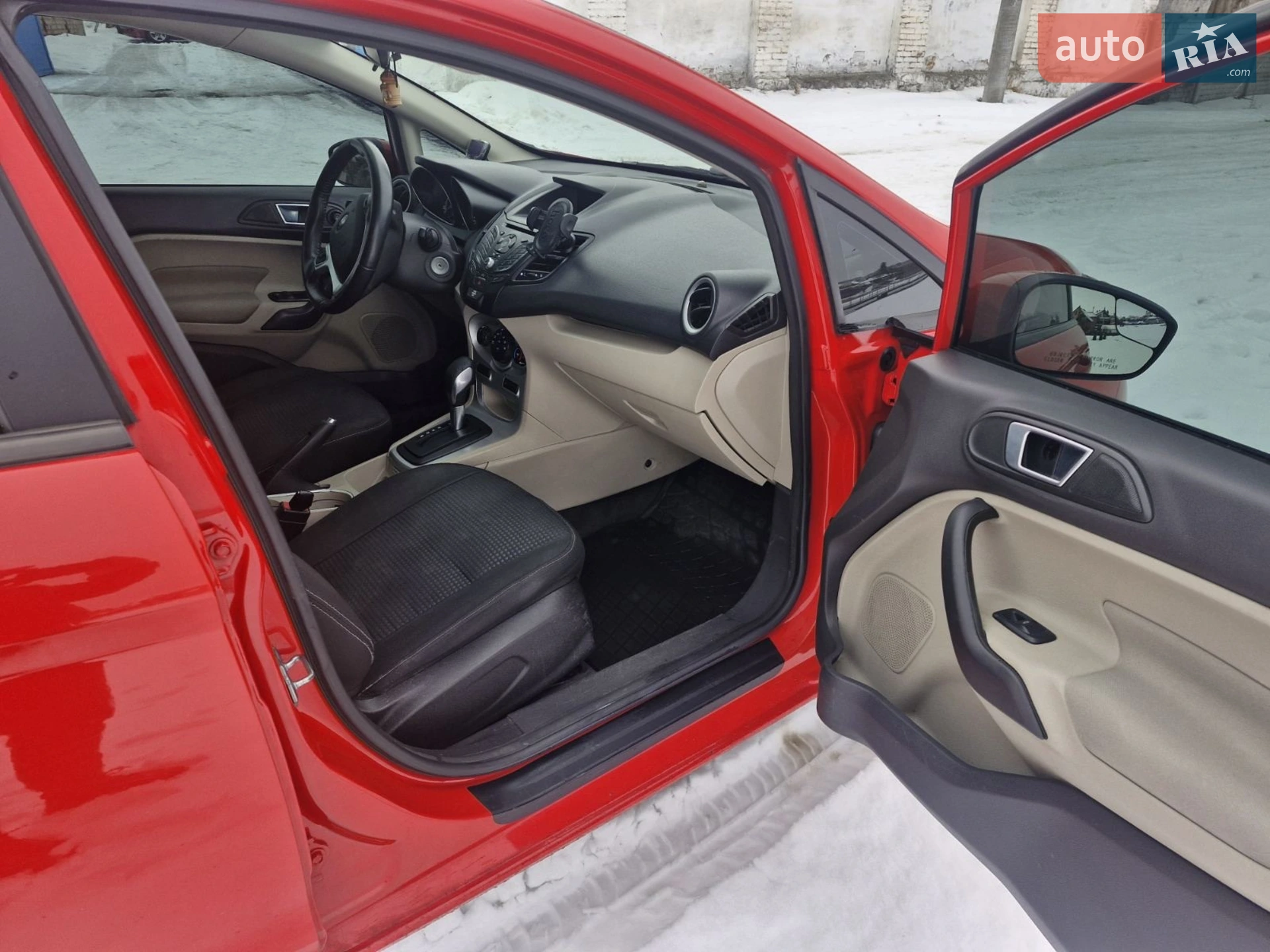 2015 Ford Fiesta - мініатюра 6