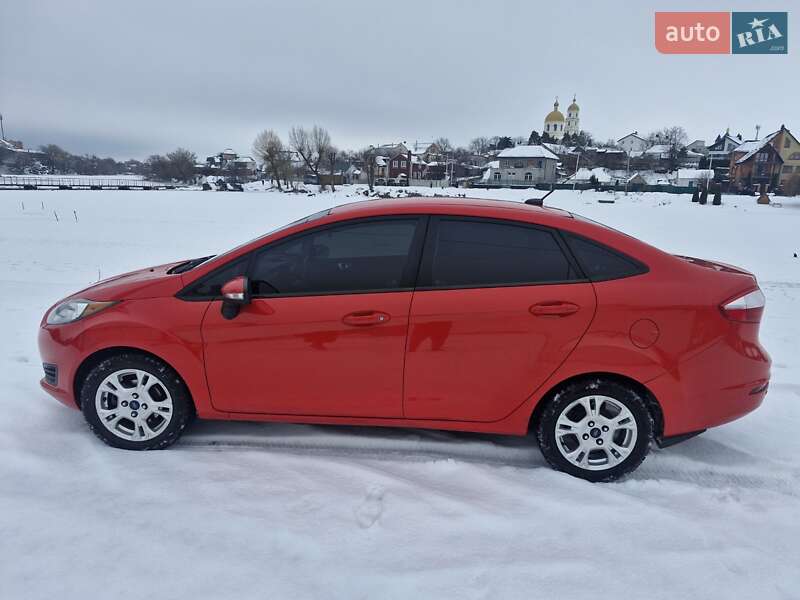 Седан Ford Fiesta 2015 в Белой Церкви