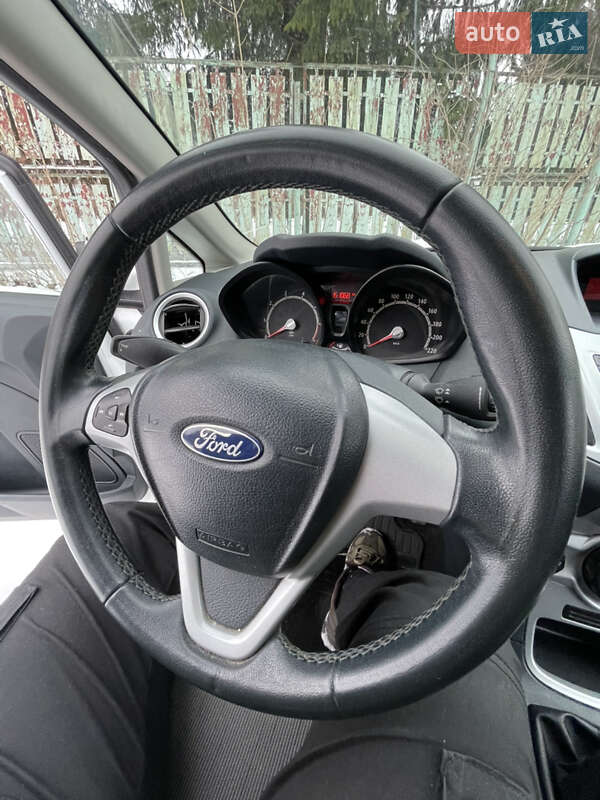 Хетчбек Ford Fiesta 2011 в Стрию фото 14 Хетчбек Ford Fiesta 2011 в Стрию
