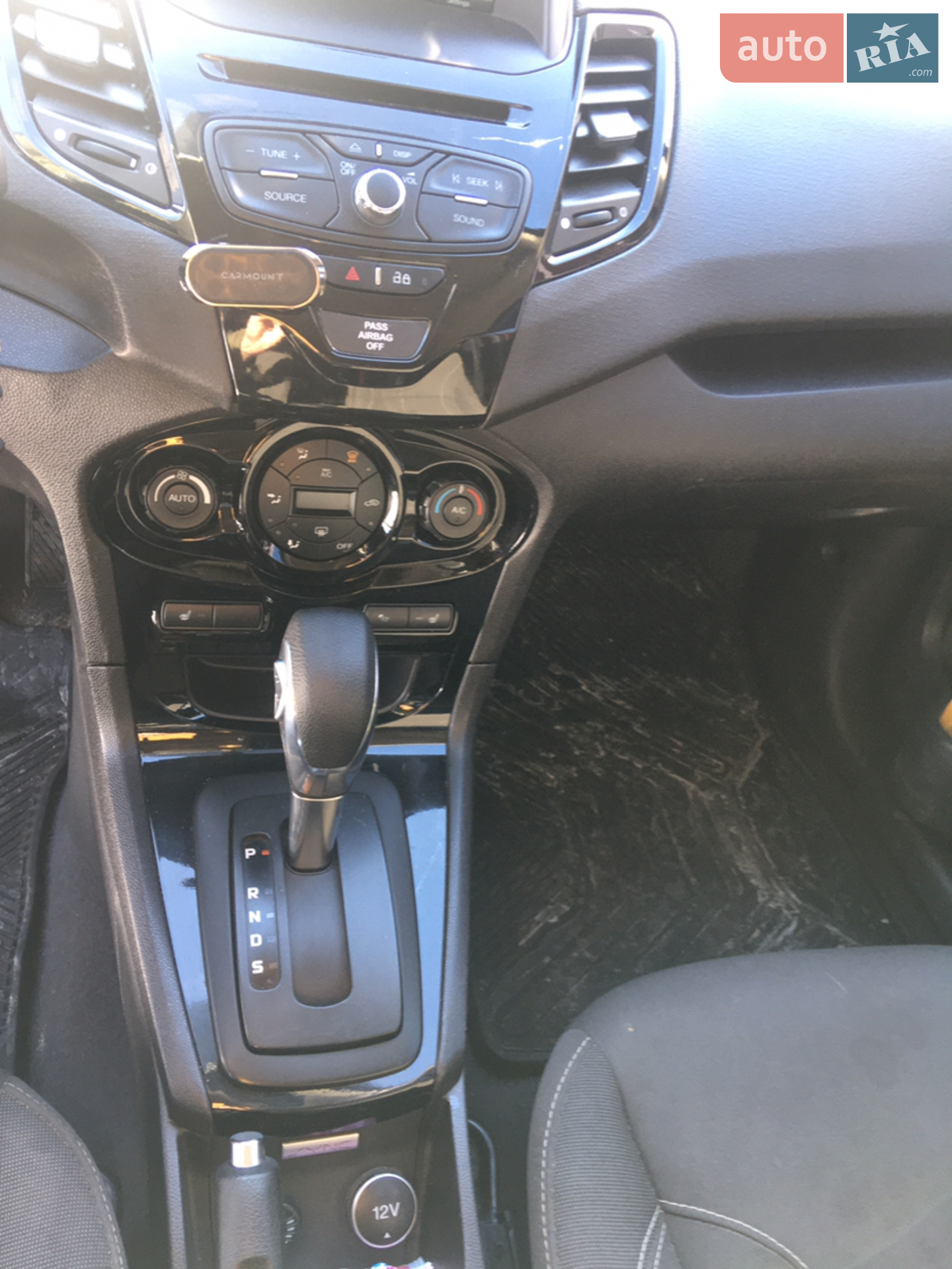 2018 Ford Fiesta - мініатюра 8