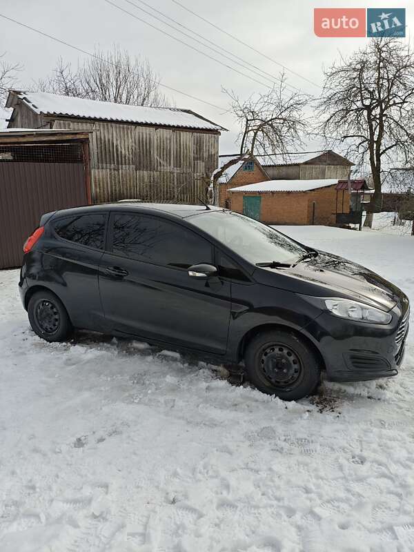 Хэтчбек Ford Fiesta 2014 в Виннице фото 3 Хэтчбек Ford Fiesta 2014 в Виннице