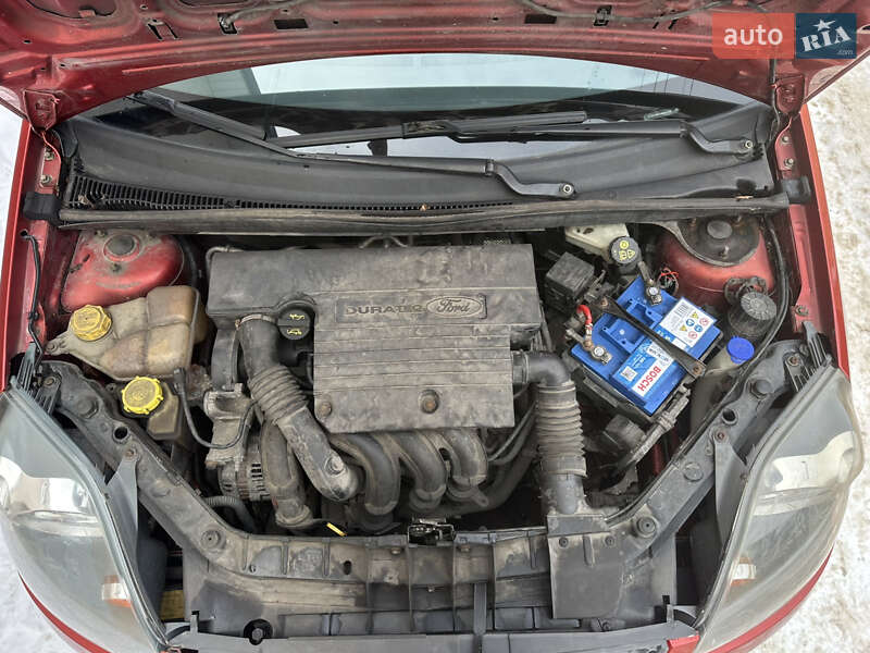 Хетчбек Ford Fiesta 2006 в Києві фото 10 Хетчбек Ford Fiesta 2006 в Києві