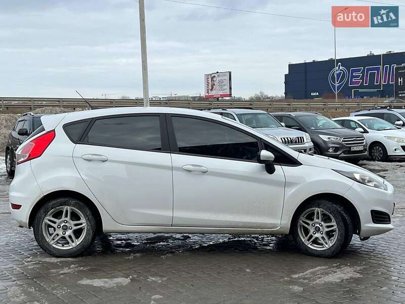 Хэтчбек Ford Fiesta 2018 в Львове