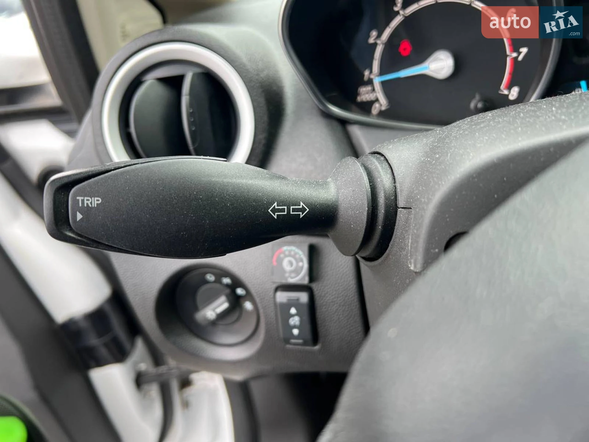 2018 Ford Fiesta - мініатюра 25