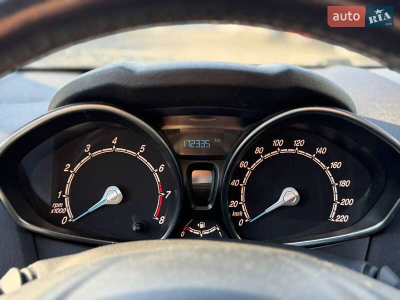 Хетчбек Ford Fiesta 2014 в Львові