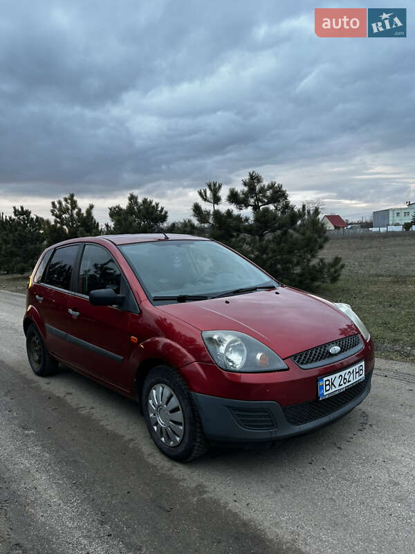 Хэтчбек Ford Fiesta 2007 в Одессе