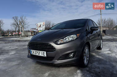 Седан Ford Fiesta 2014 в Умани