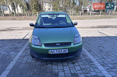 Хэтчбек Ford Fiesta 2008 в Ужгороде