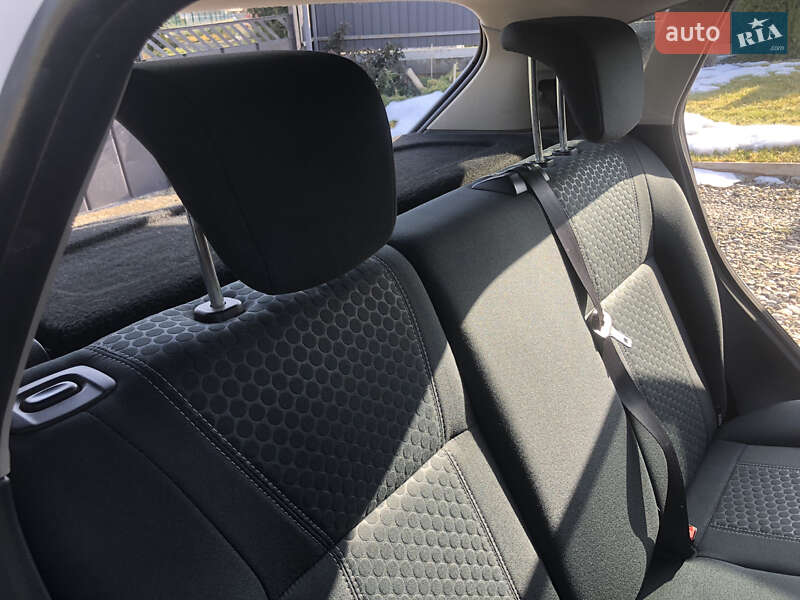 Хэтчбек Ford Fiesta 2009 в Новоднестровске