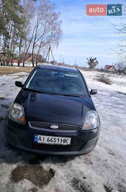 Хэтчбек Ford Fiesta 2006 в Киеве