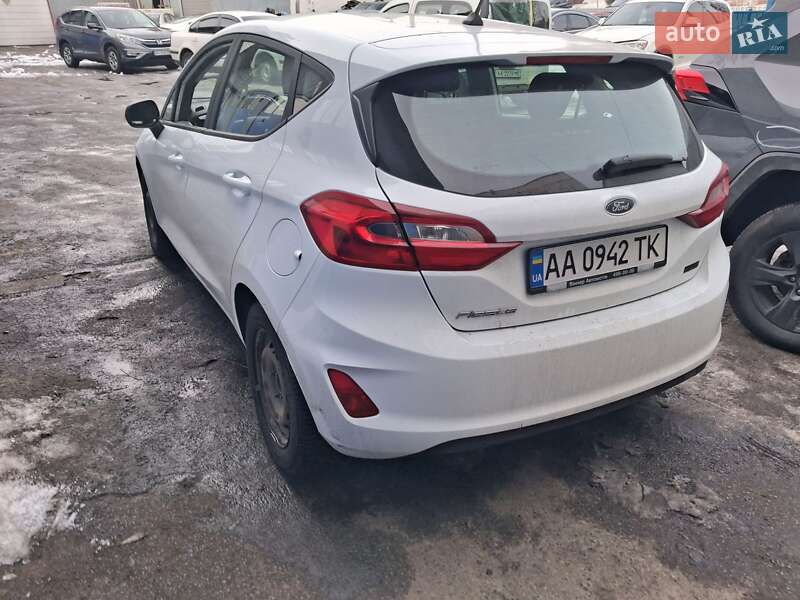 Хэтчбек Ford Fiesta 2018 в Киеве