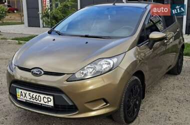 Хэтчбек Ford Fiesta 2012 в Первомайске