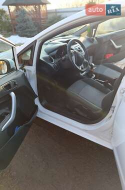 Хэтчбек Ford Fiesta 2012 в Стрые