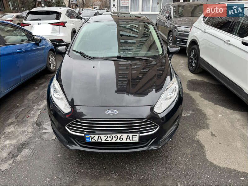Седан Ford Fiesta 2018 в Києві