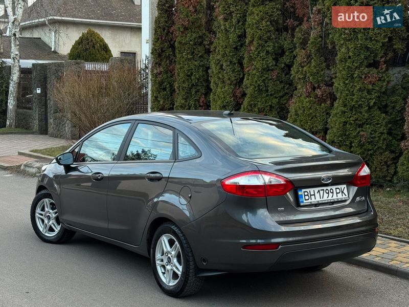 Седан Ford Fiesta 2019 в Одесі