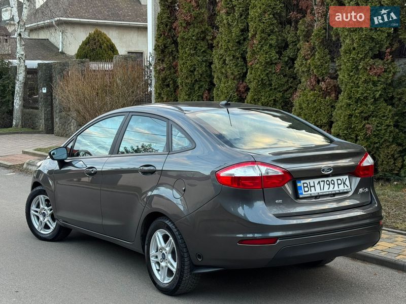 Седан Ford Fiesta 2019 в Одесі
