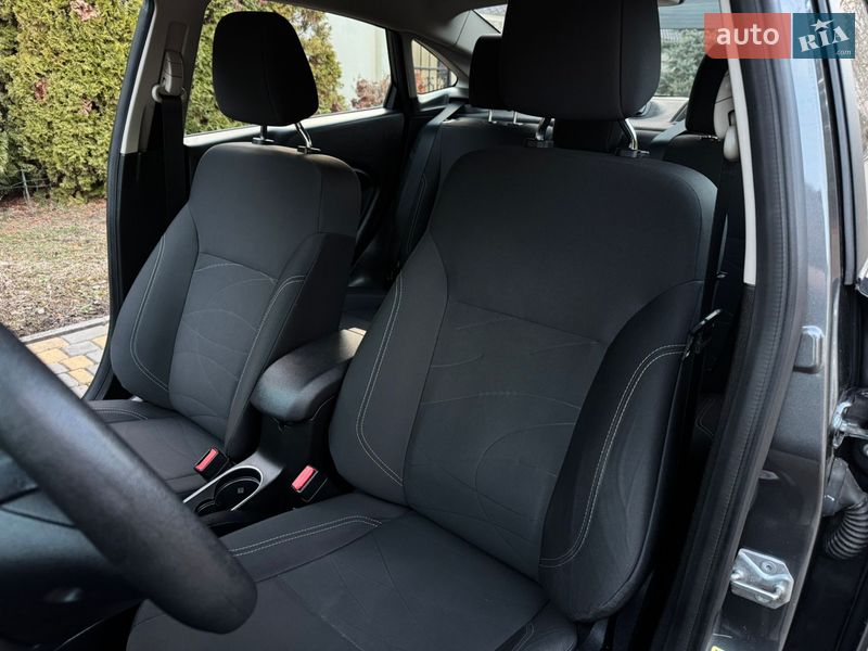 Седан Ford Fiesta 2019 в Одесі