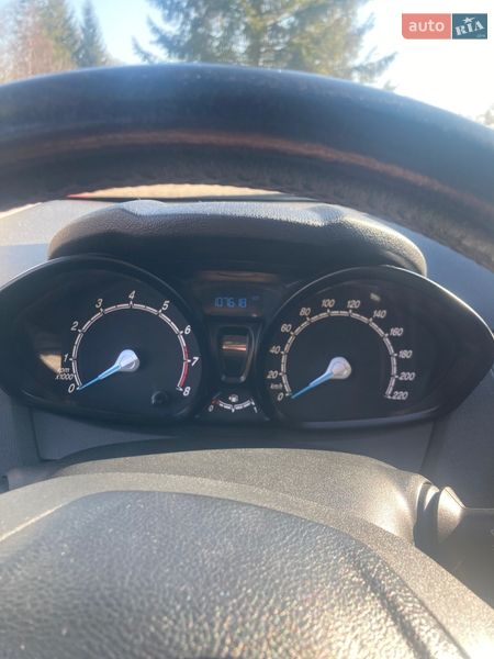 Хэтчбек Ford Fiesta 2012 в Самборе