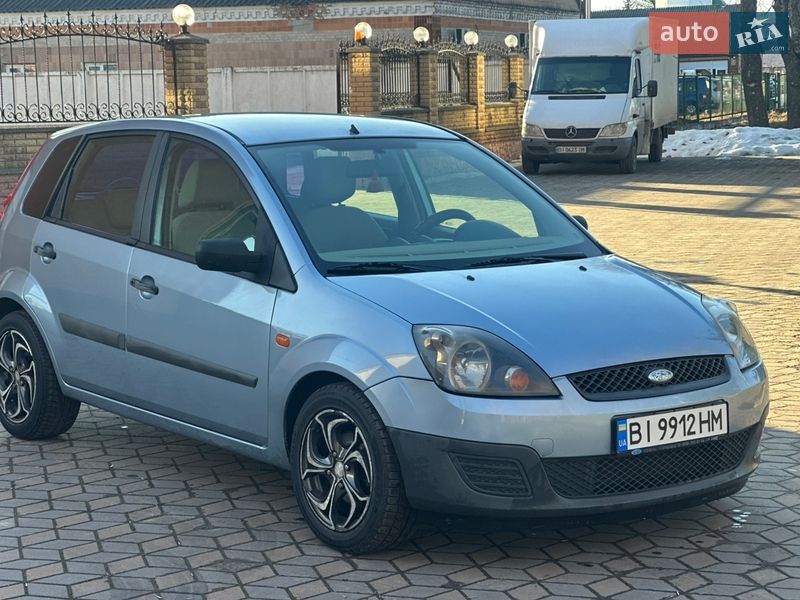 Хетчбек Ford Fiesta 2007 в Лубнах