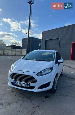 Седан Ford Fiesta 2012 в Харькове