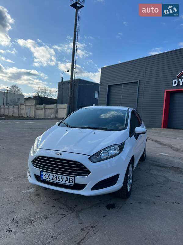 Седан Ford Fiesta 2012 в Харькове