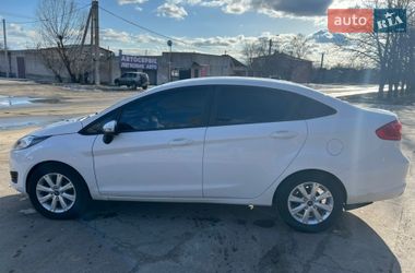 Седан Ford Fiesta 2012 в Харькове