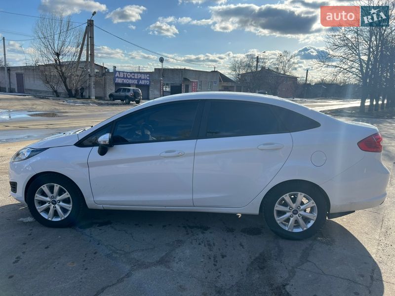 Седан Ford Fiesta 2012 в Харькове