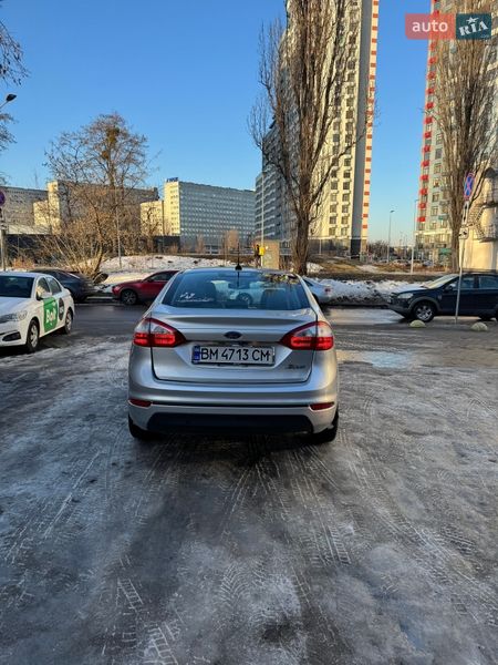 Седан Ford Fiesta 2014 в Києві