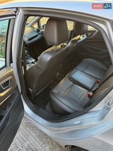 Седан Ford Fiesta 2014 в Києві