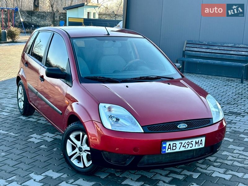 Хэтчбек Ford Fiesta 2006 в Вапнярке