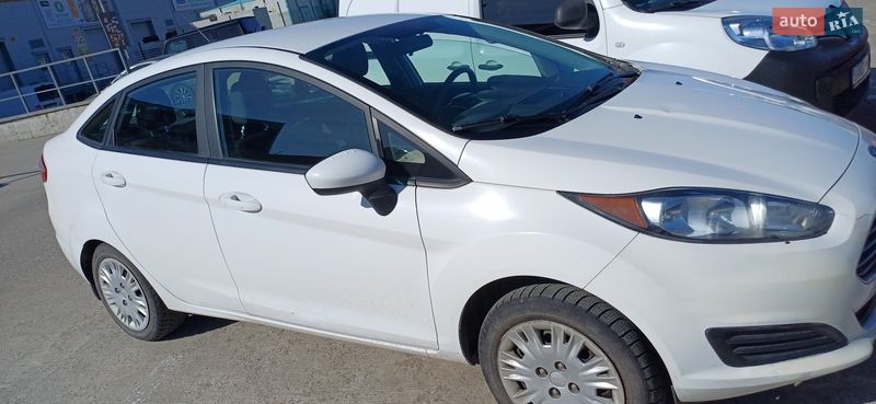 Седан Ford Fiesta 2018 в Києві