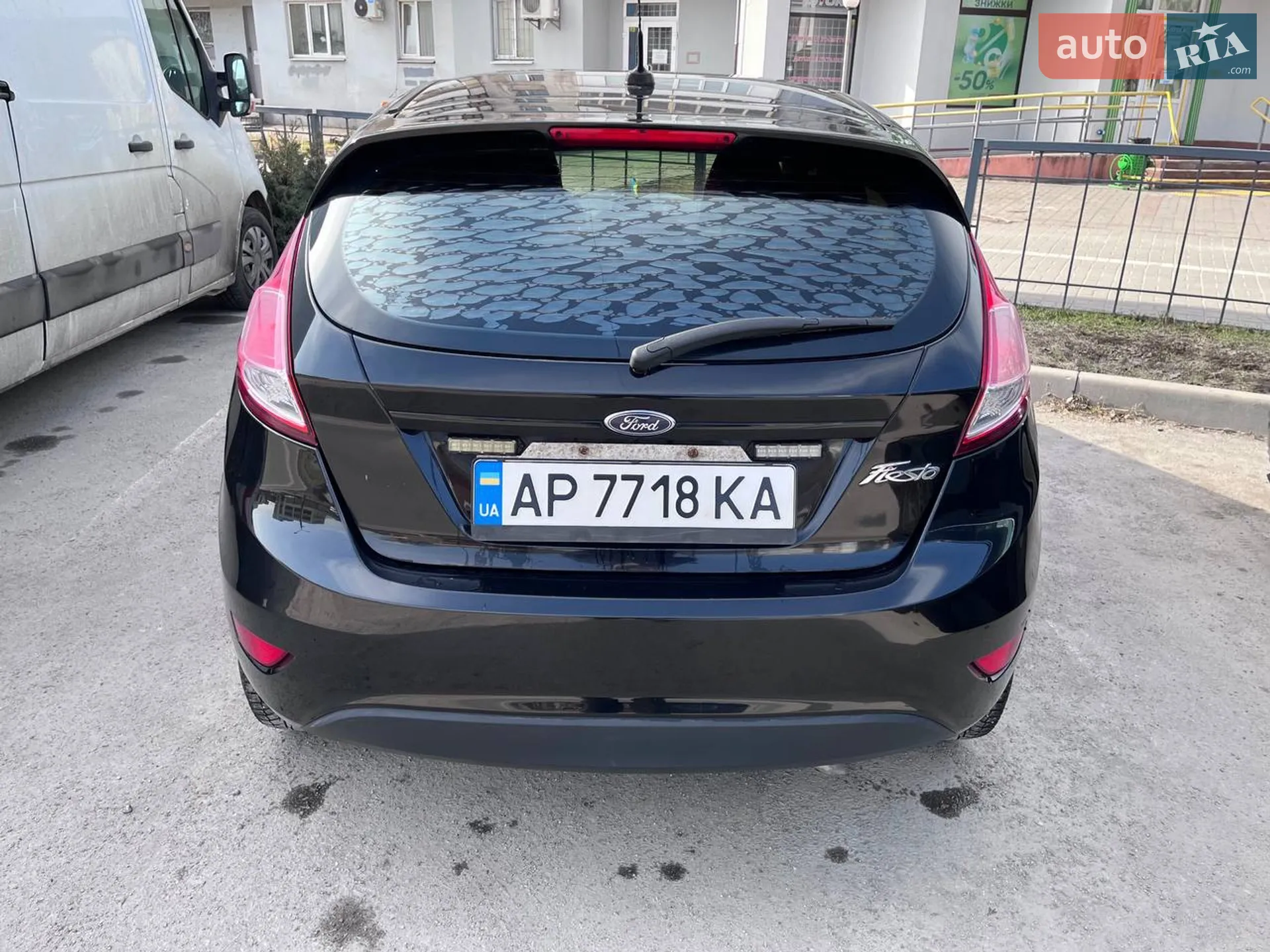 2017 Ford Fiesta - мініатюра 4
