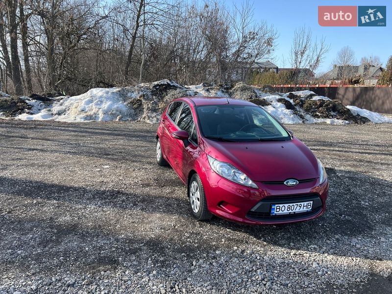 Хэтчбек Ford Fiesta 2011 в Тернополе