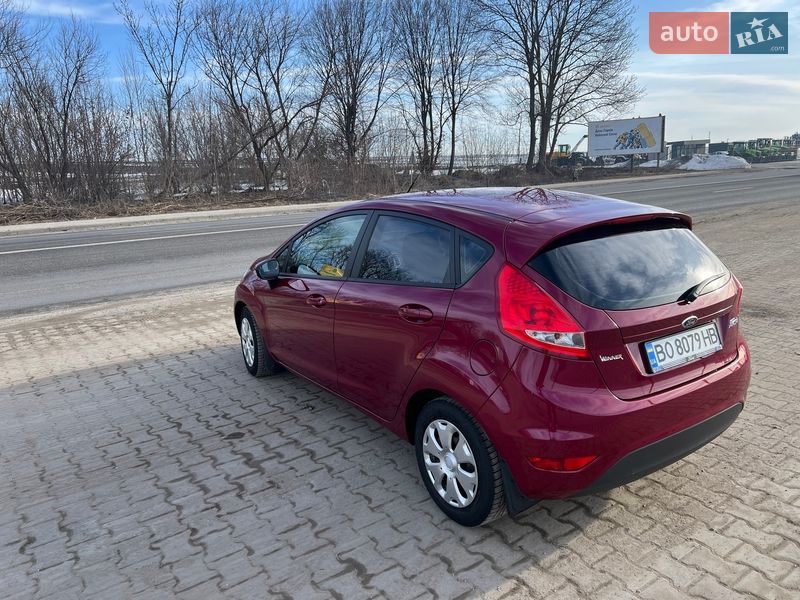 Хэтчбек Ford Fiesta 2011 в Тернополе