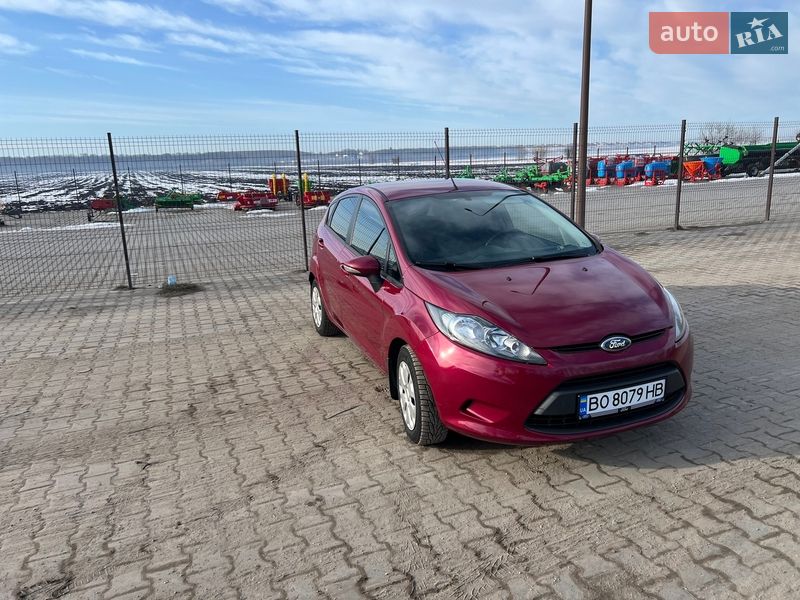 Хэтчбек Ford Fiesta 2011 в Тернополе
