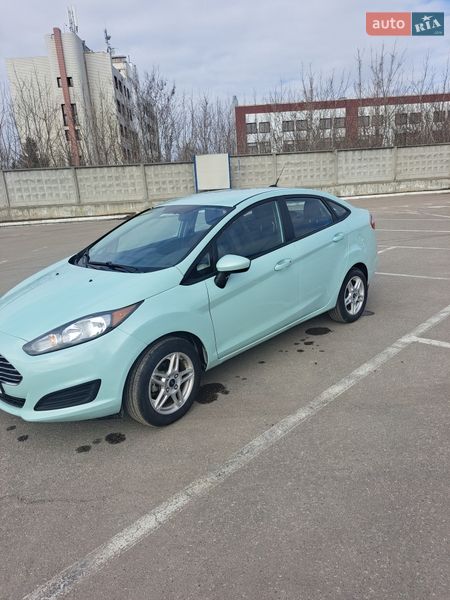 Седан Ford Fiesta 2019 в Харькове
