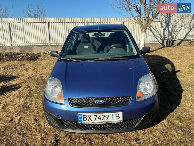 Хетчбек Ford Fiesta 2007 в Красилові