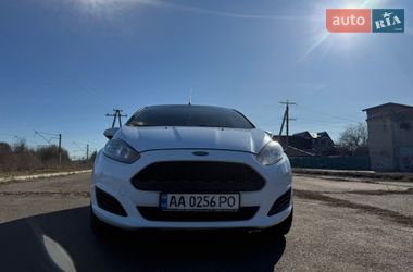 Хэтчбек Ford Fiesta 2017 в Смеле