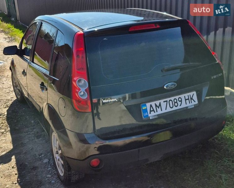 Хэтчбек Ford Fiesta 2006 в Житомире