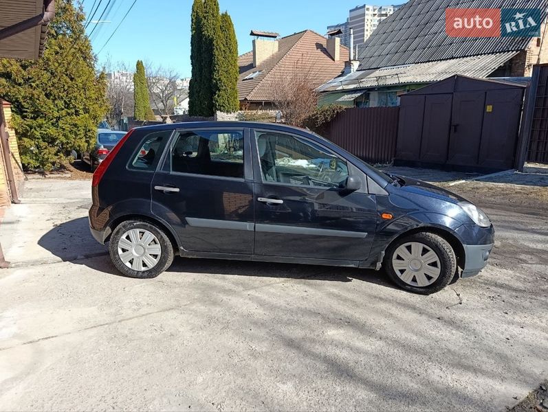 Хетчбек Ford Fiesta 2008 в Києві