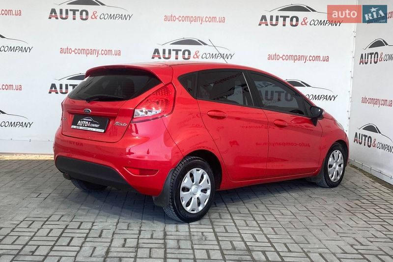 Хэтчбек Ford Fiesta 2011 в Львове