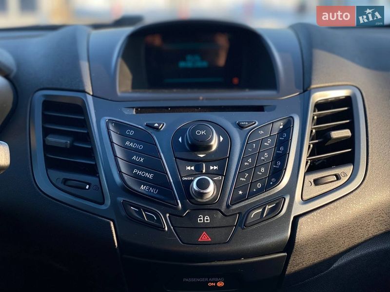 Хетчбек Ford Fiesta 2014 в Києві