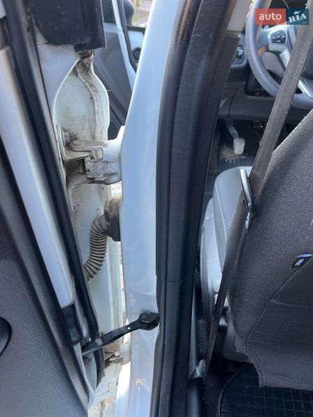 Хетчбек Ford Fiesta 2013 в Чинадієвому