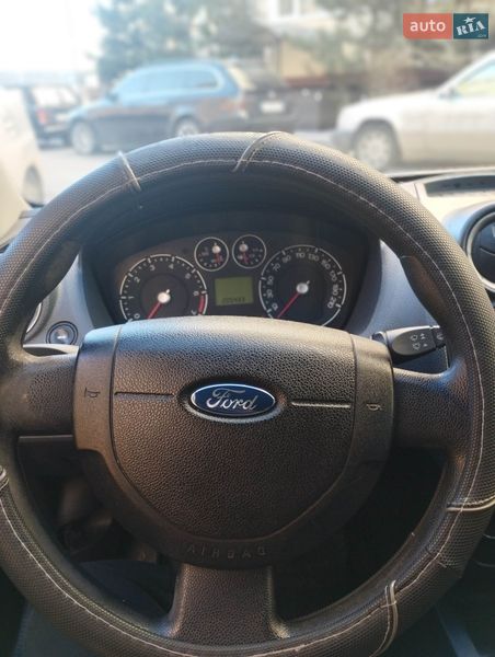 Хетчбек Ford Fiesta 2007 в Києві