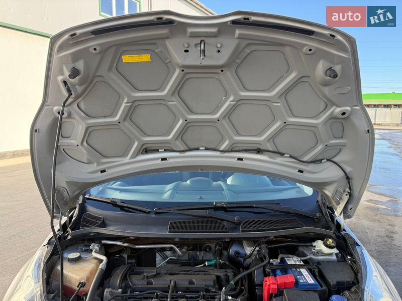 Хетчбек Ford Fiesta 2010 в Вінниці