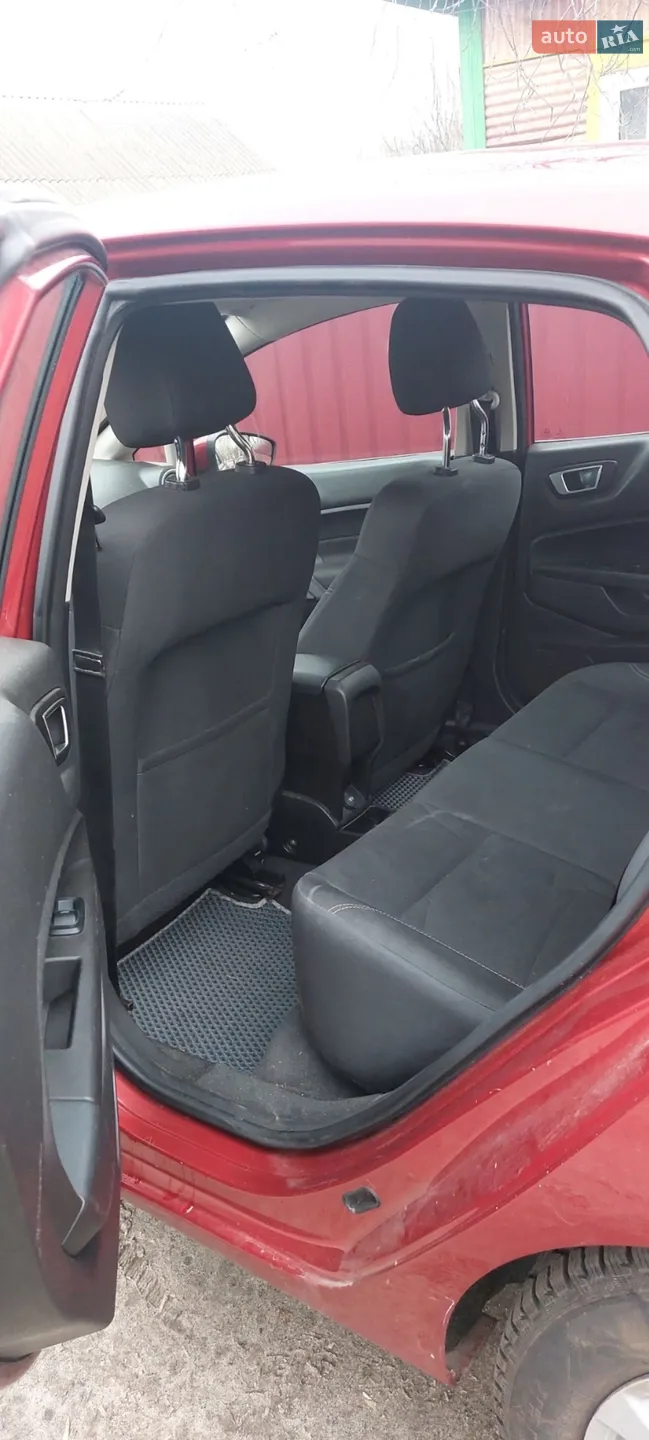 2016 Ford Fiesta - мініатюра 19